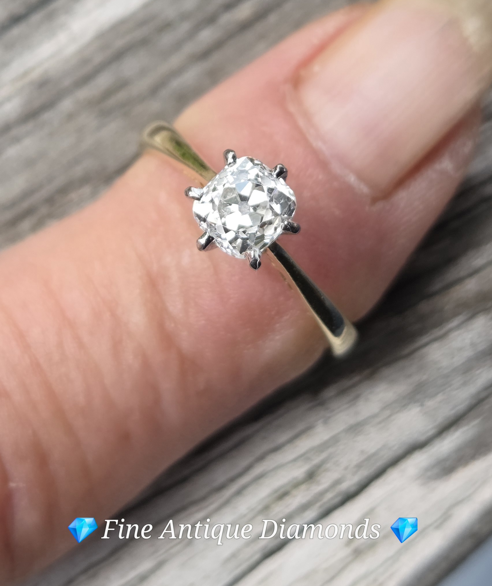 The most lovely Old Mine cut solitaire ring - Image 5