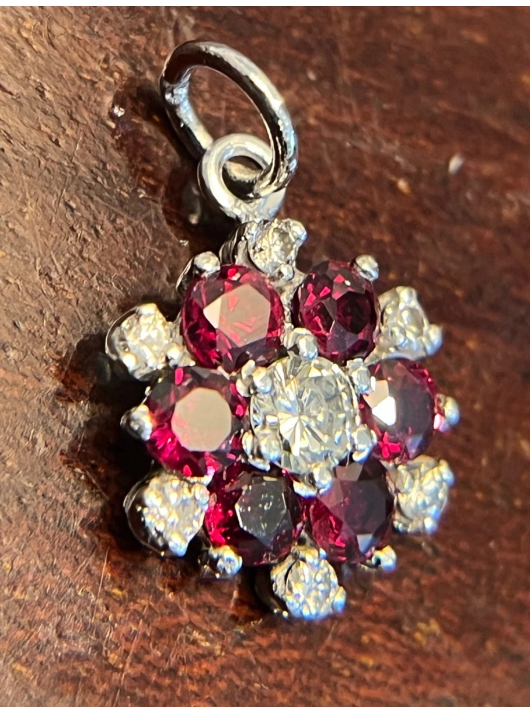 Stunning Ruby & Diamond Pendant - Image 8