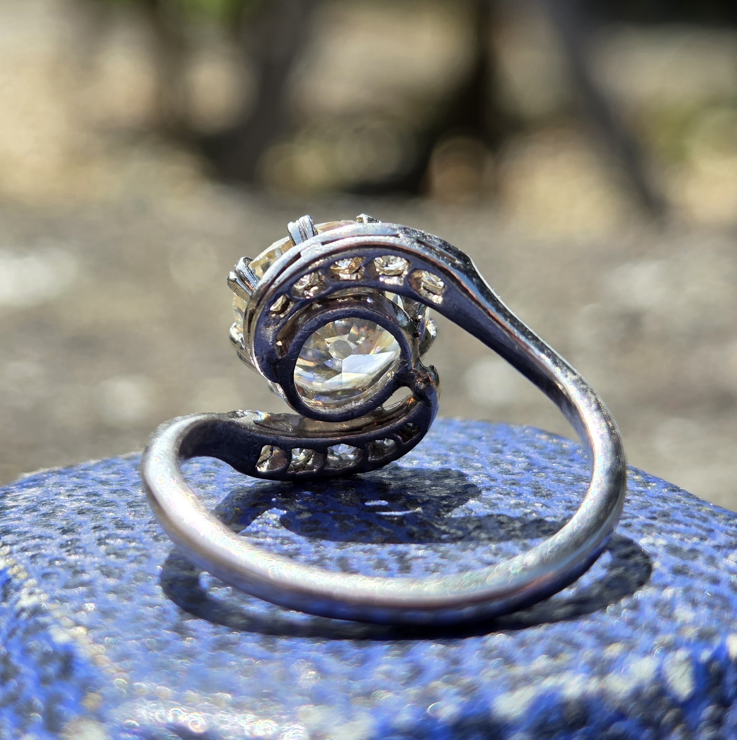 Fabulous 2ct + Old Mine cut solitaire - Image 6
