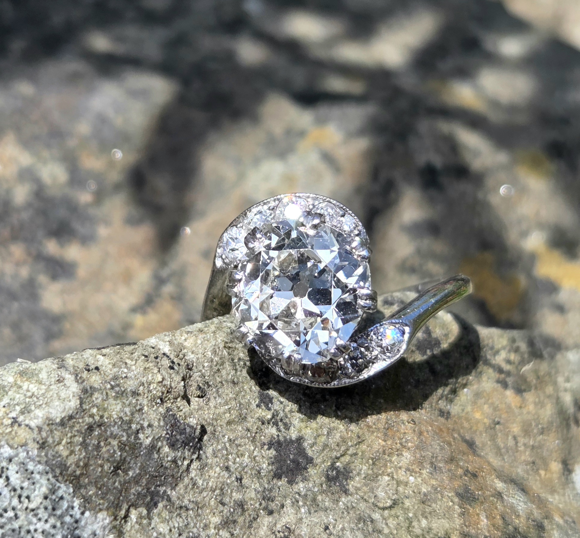 Fabulous 2ct + Old Mine cut solitaire - Image 5