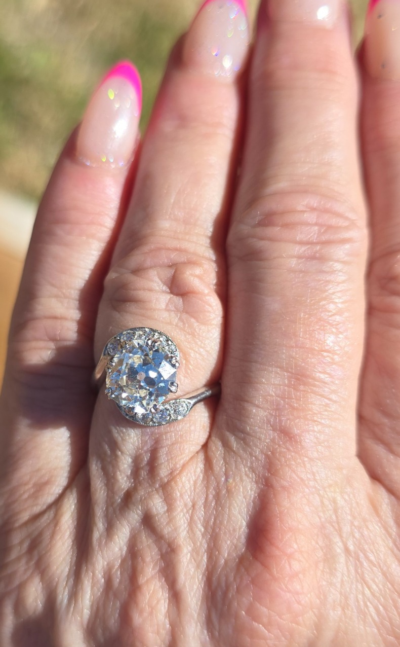 Fabulous 2ct + Old Mine cut solitaire - Image 13