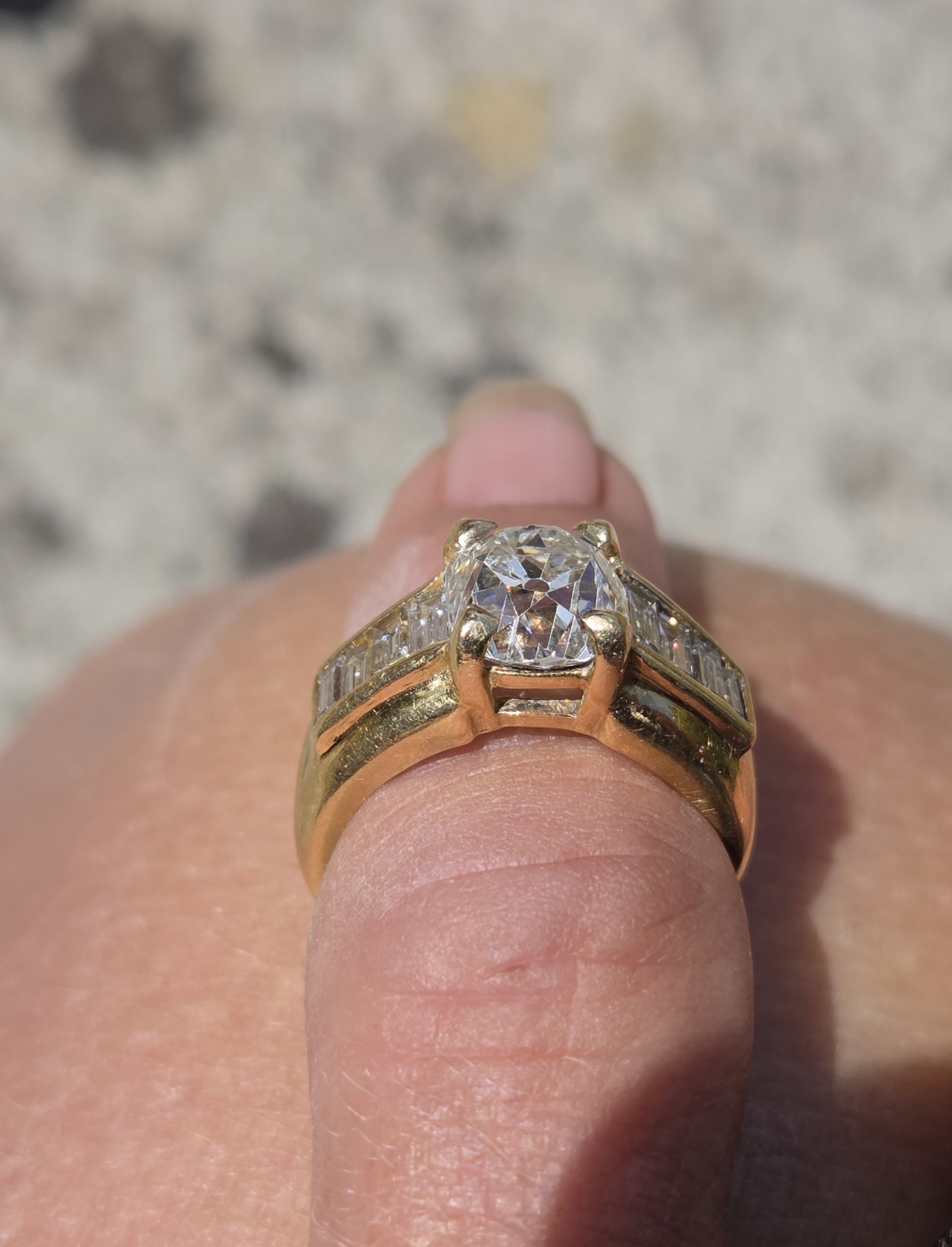 An incredible Old Mine cut Diamond Solitaire. - Image 3