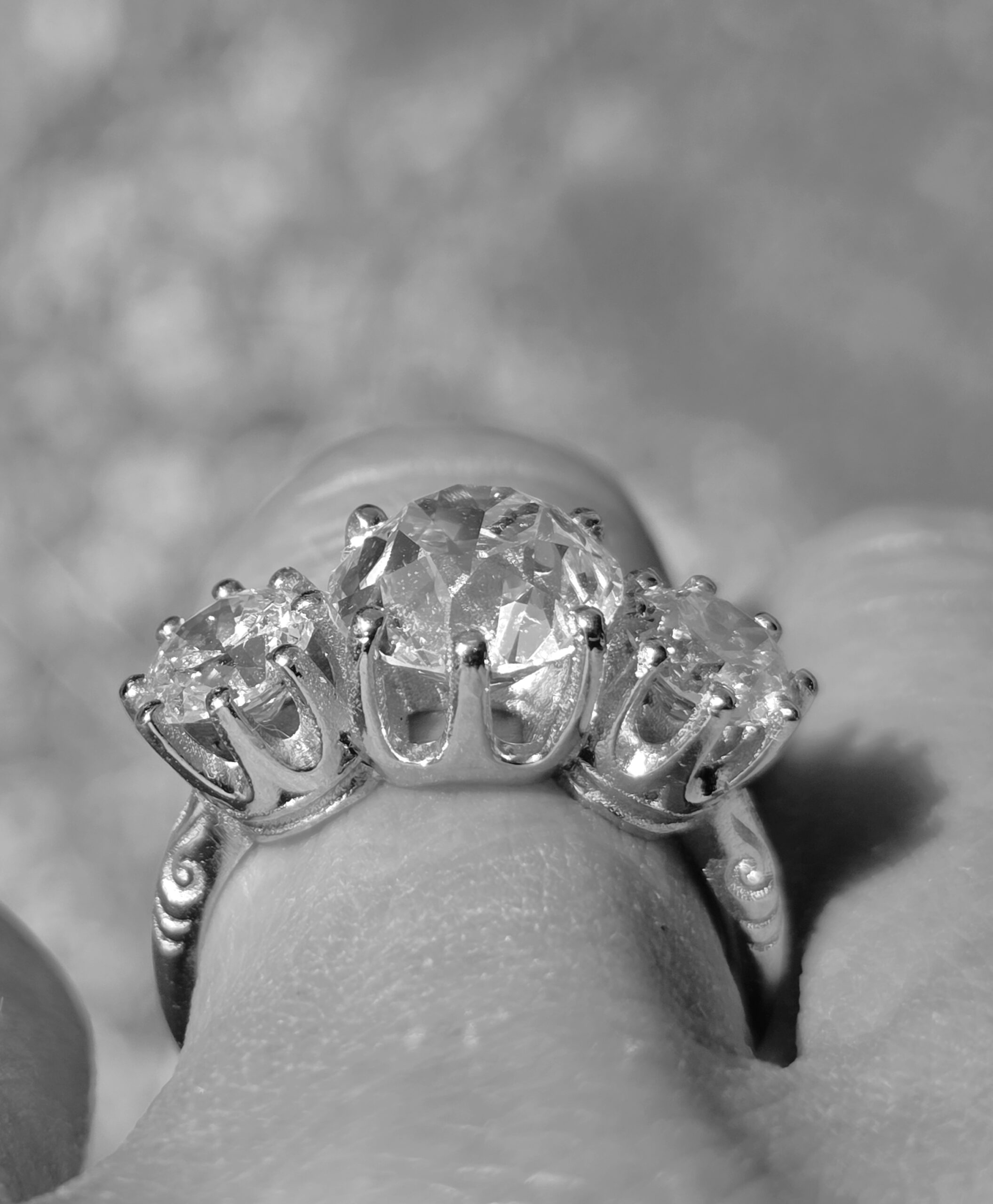 Almost 5ct! An Exceptional Old Cut Diamond Trilogy. - Image 6