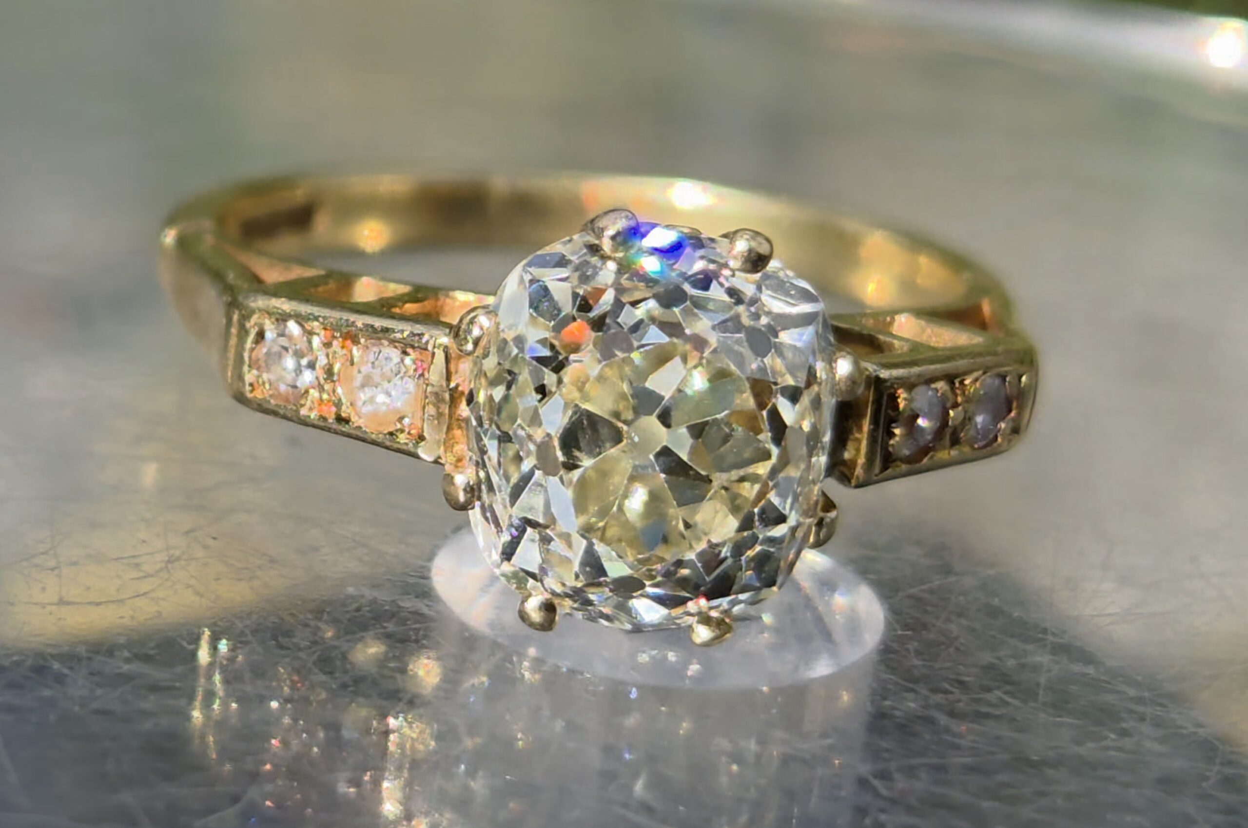 A Rare Original 2.26ct Old Mine cut Solitaire - Image 8