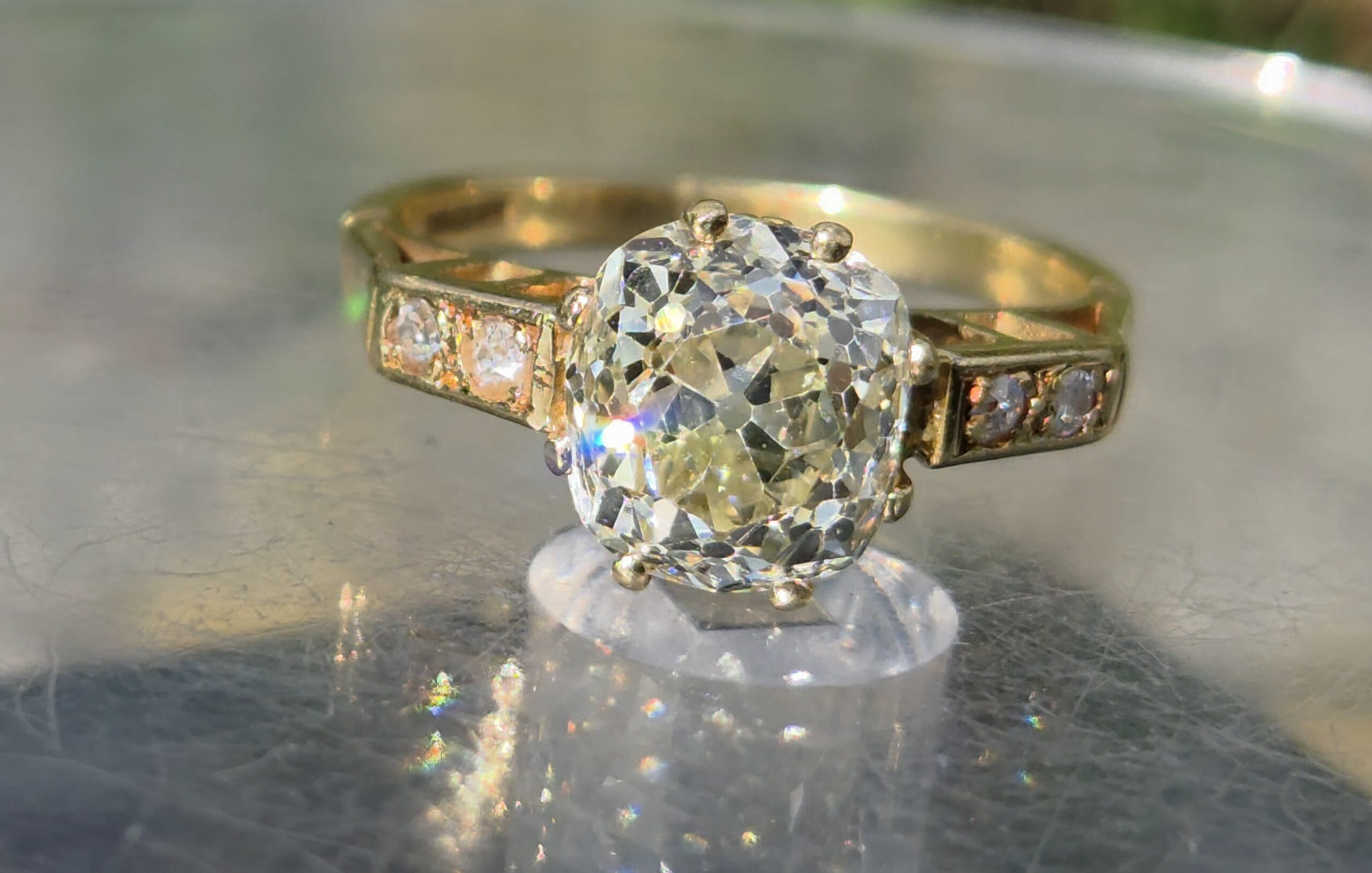 A Rare Original 2.26ct Old Mine cut Solitaire - Image 9
