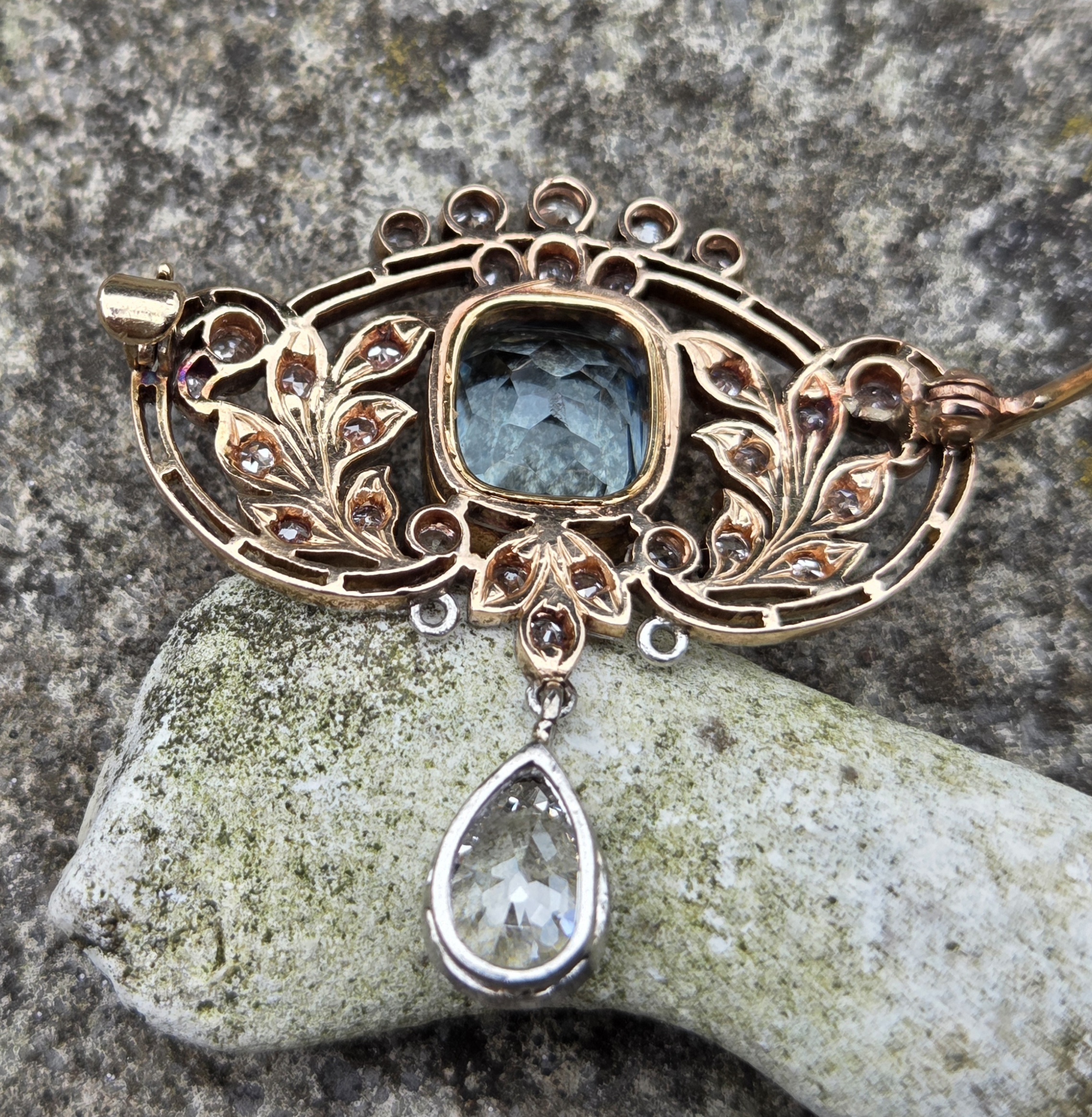 An Incredible piece! - Image 4