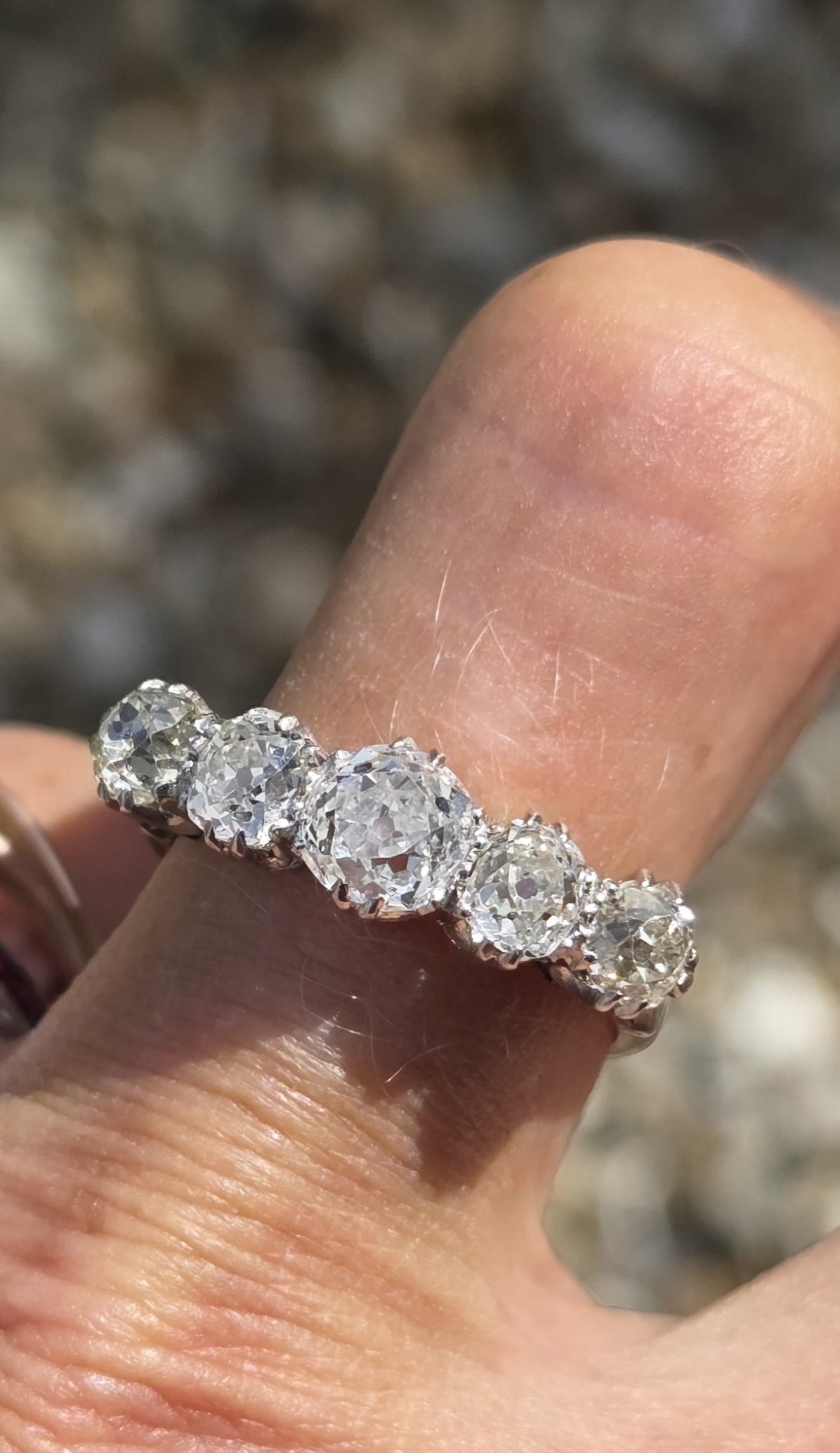 SOLD. Huge Antique Diamond 5 stone/Eternity ring. - Image 12