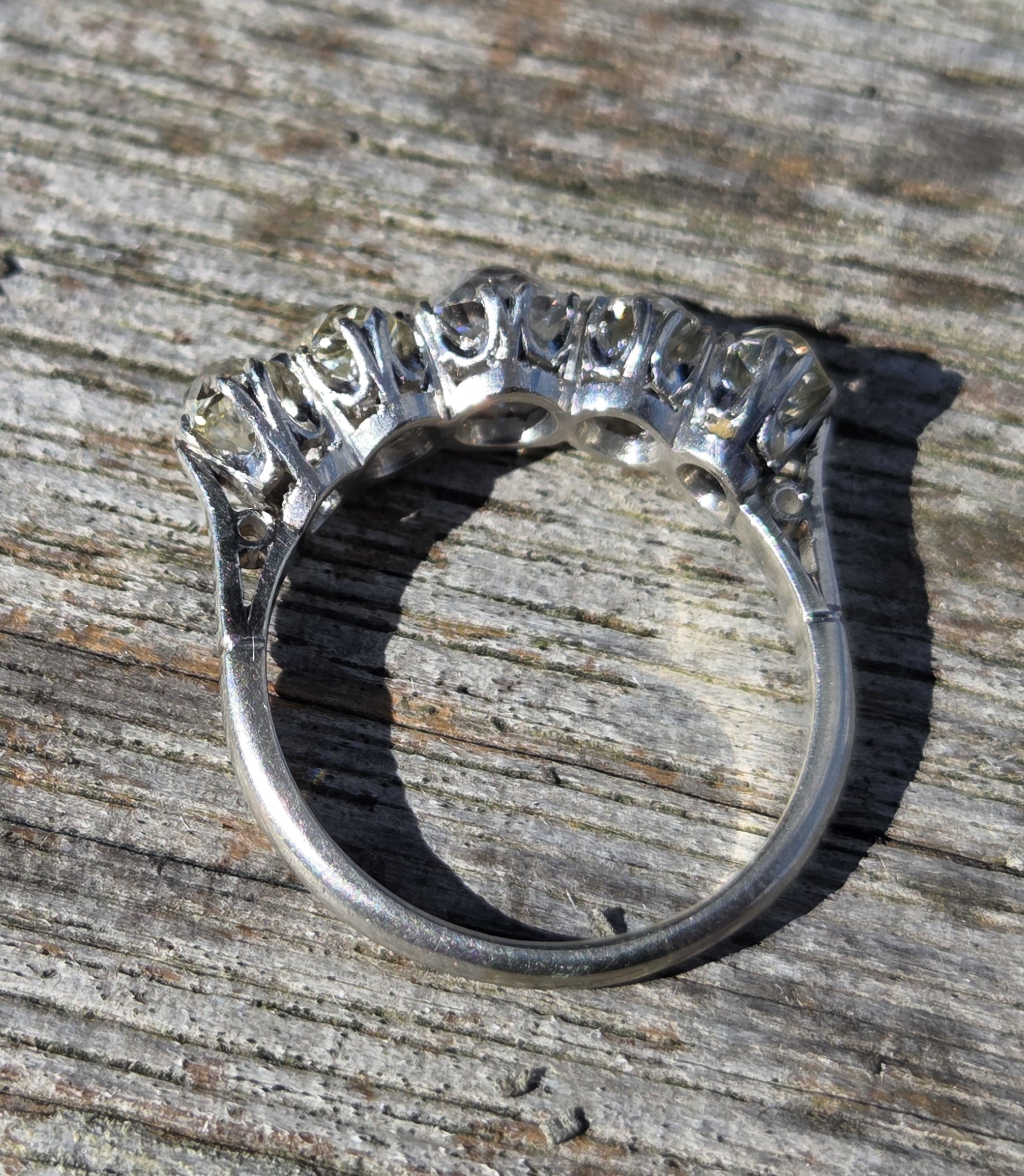 SOLD. Huge Antique Diamond 5 stone/Eternity ring. - Image 3