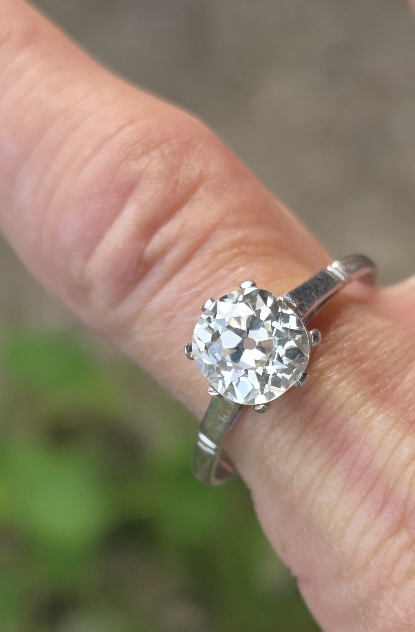 Almost 2ct! Ready to set or design. - Image 8