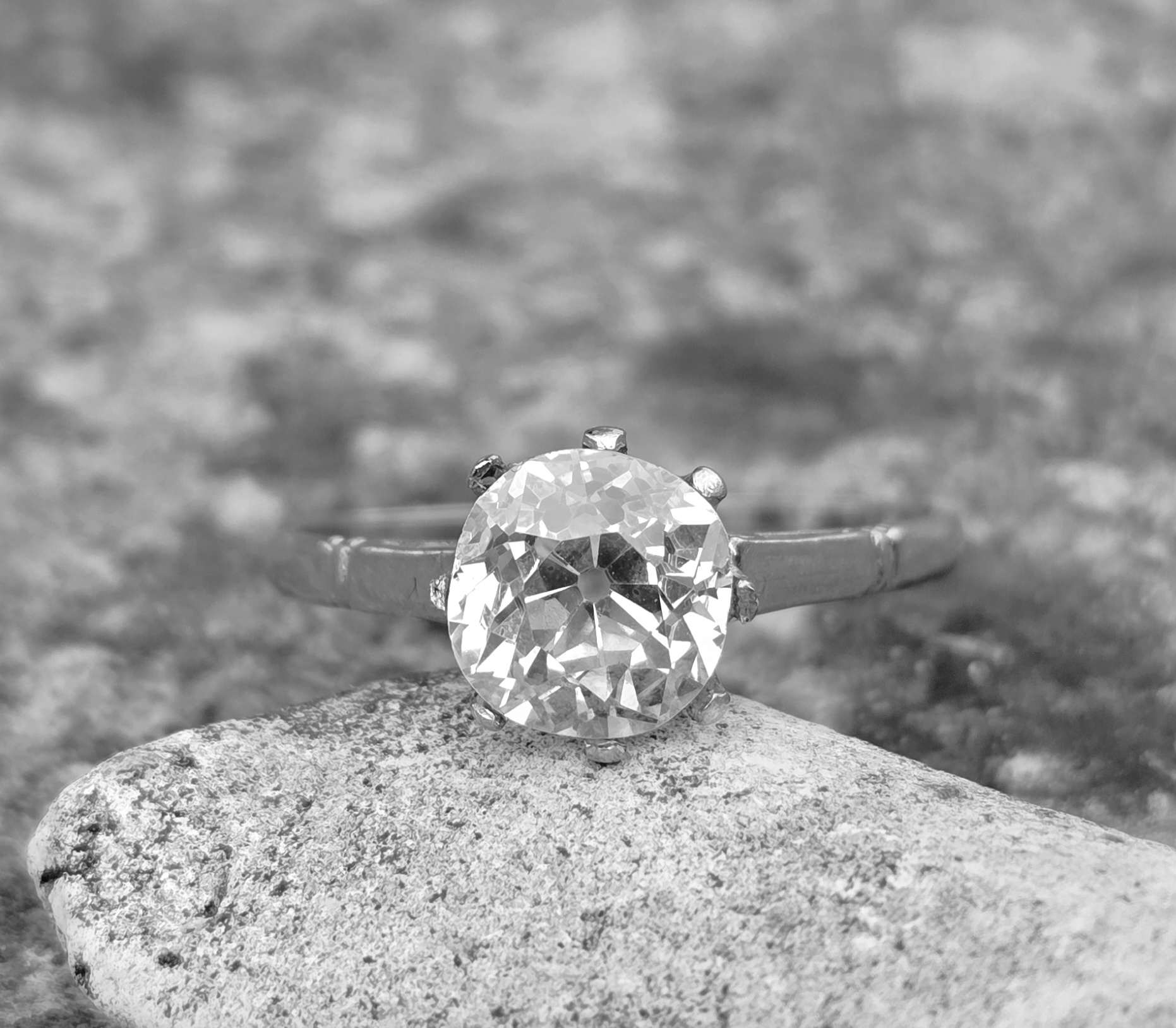 Almost 2ct! Ready to set or design. - Image 14