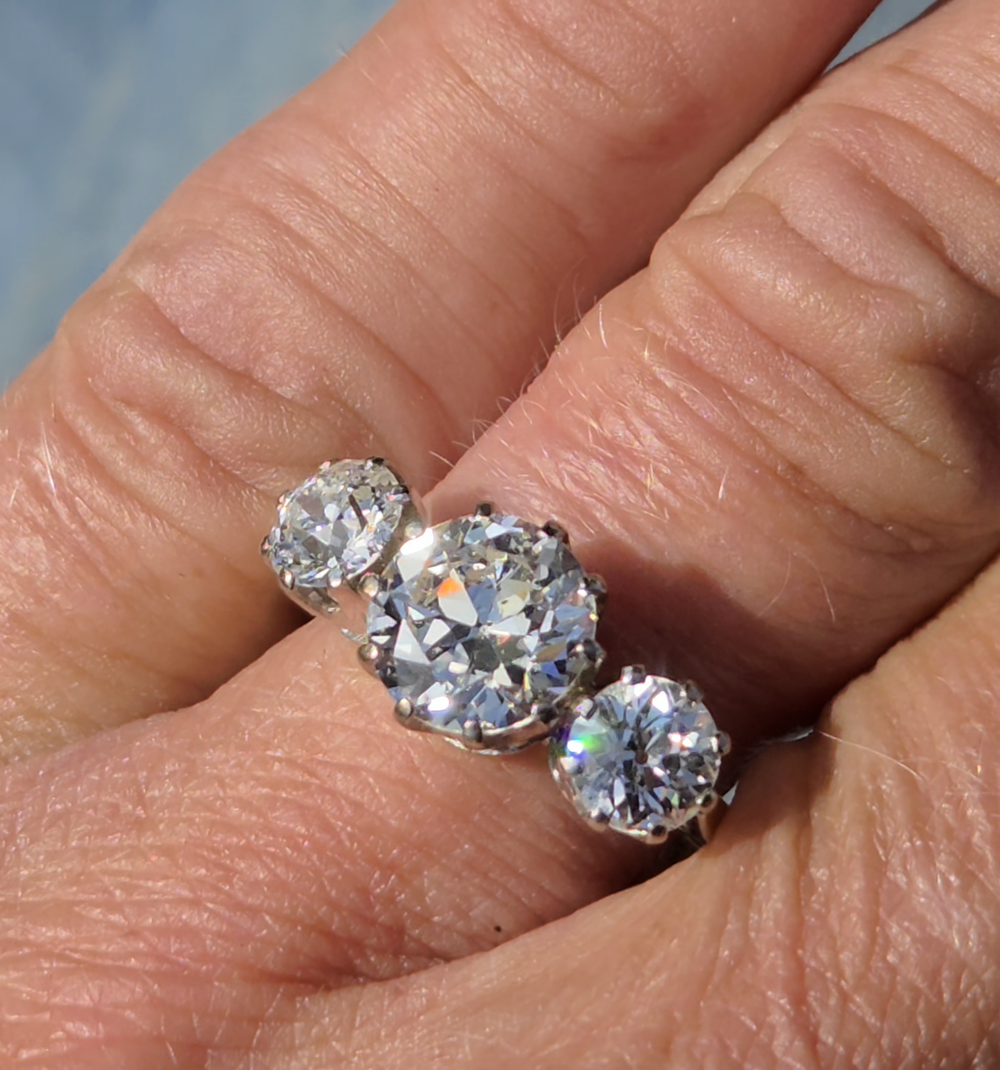 Wonderful 3ct Old cut Diamond Trilogy ring. - Image 4